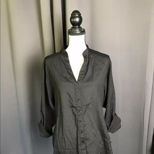 LOVE SQUARED WOMEN BUTTON-UP Shirt SIZE Medium_488